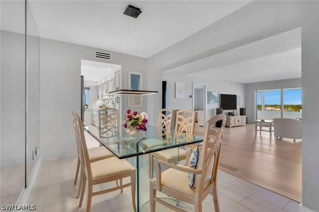 3410 Gulf Shore Boulevard N Naples FL 34103