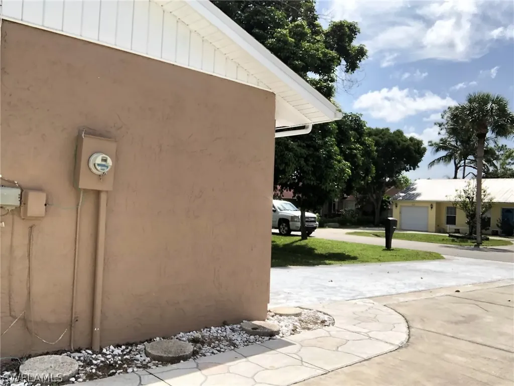 10328 Windley Key Terrace Bonita Springs FL 34135