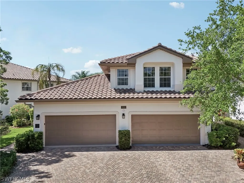 8188 Saratoga Drive Naples FL 34113