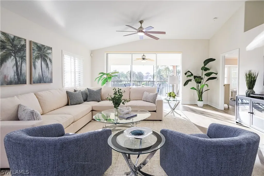 8188 Saratoga Drive Naples FL 34113