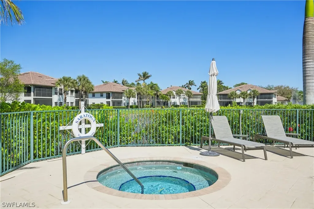 8188 Saratoga Drive Naples FL 34113