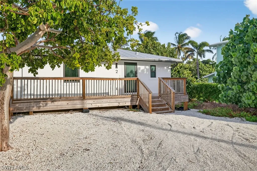 1171 Seagrape Lane Sanibel FL 33957