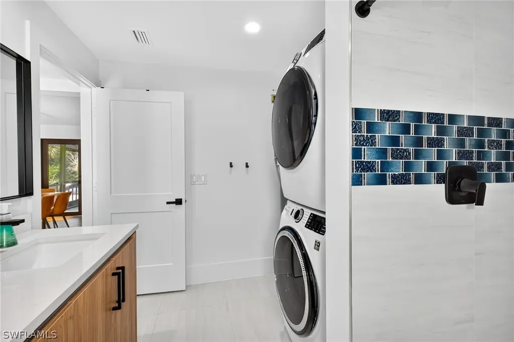 1171 Seagrape Lane Sanibel FL 33957