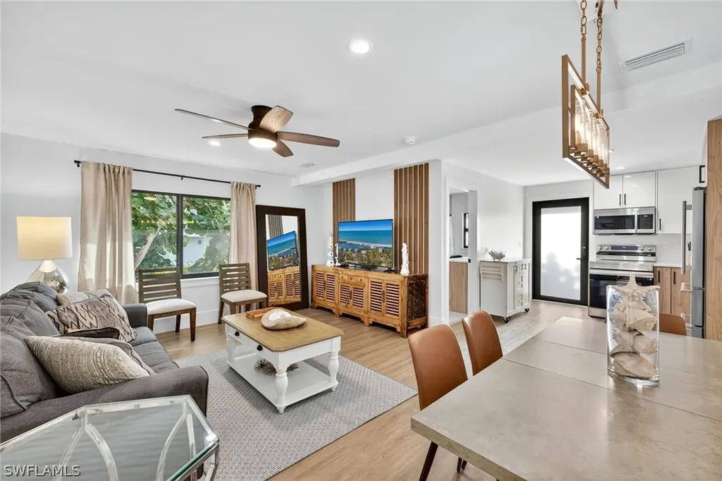 1171 Seagrape Lane Sanibel FL 33957