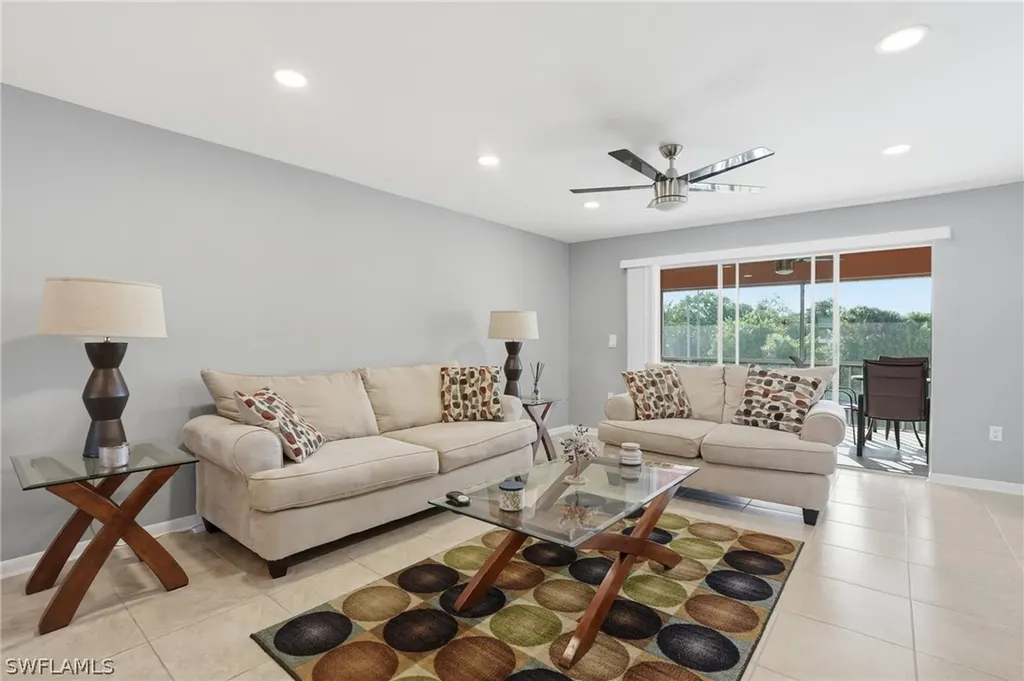 600 Valley Stream Drive Naples FL 34113