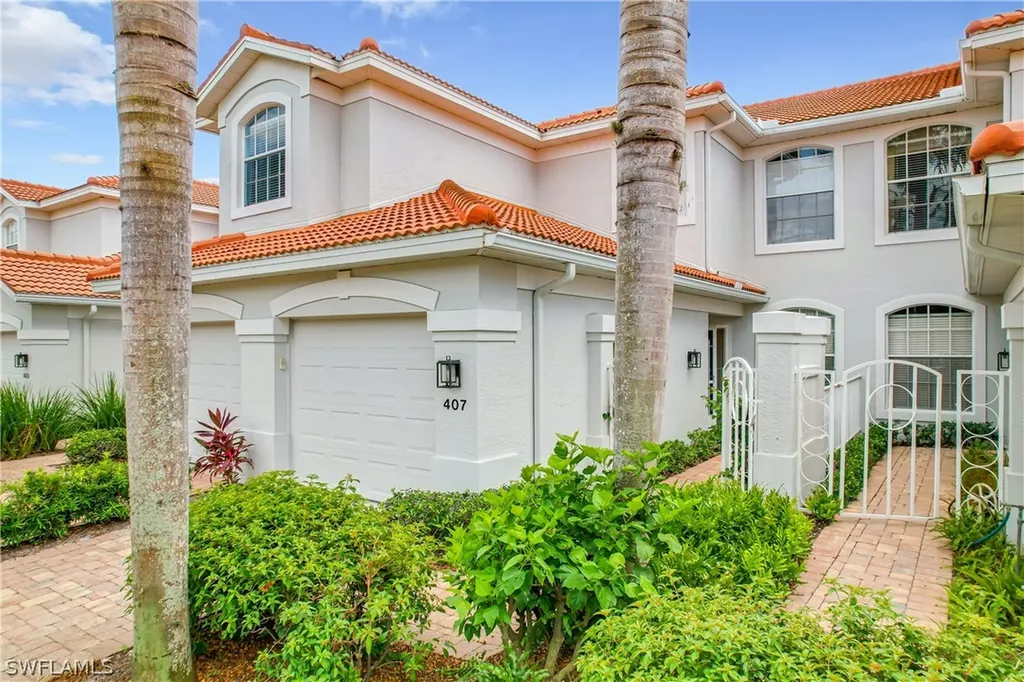 2140 Arielle Drive N Naples FL 34109