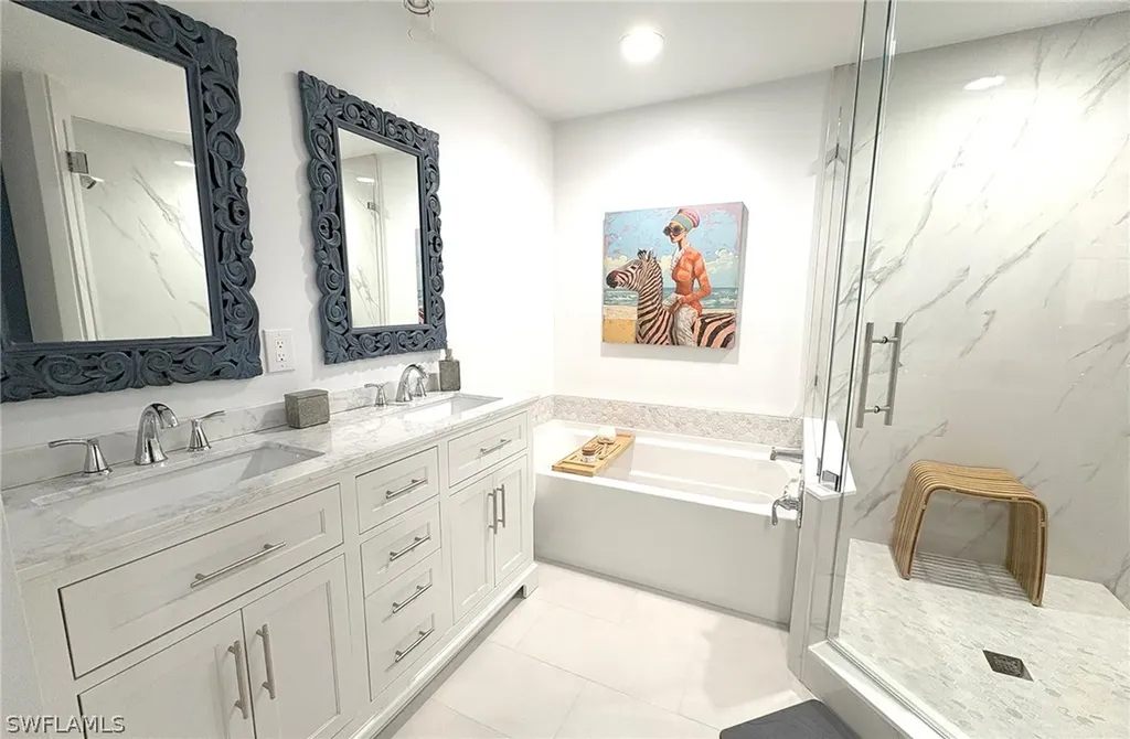 6795 Huntington Lakes Circle Naples FL 34119