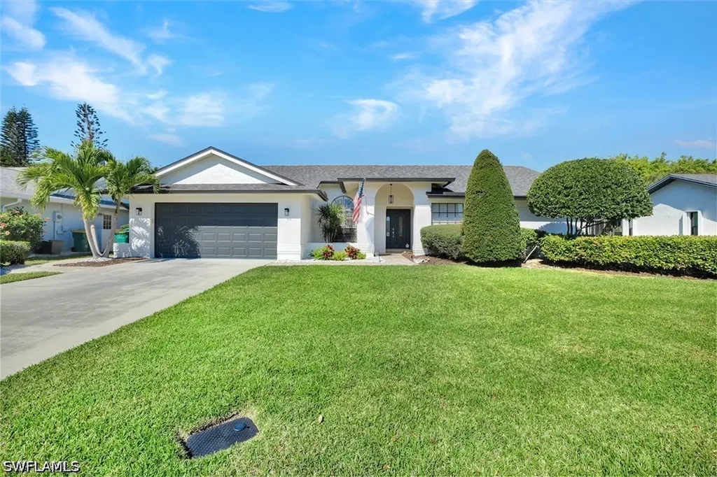 10631 Regent Circle Naples FL 34109