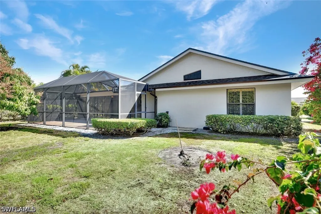 10631 Regent Circle Naples FL 34109