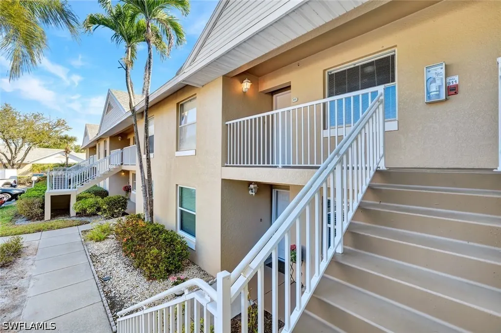 120 Pebble Shores Drive Naples FL 34110