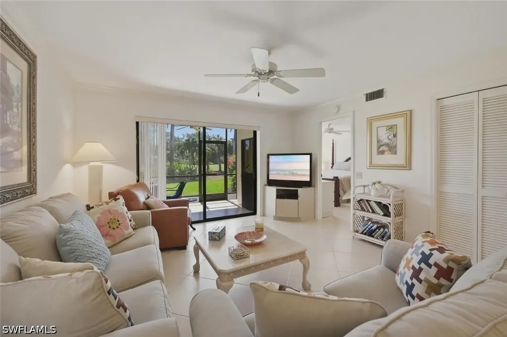7260 Coventry Court Naples FL 34104
