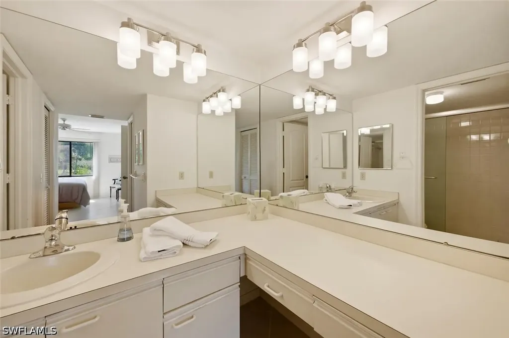 7260 Coventry Court Naples FL 34104