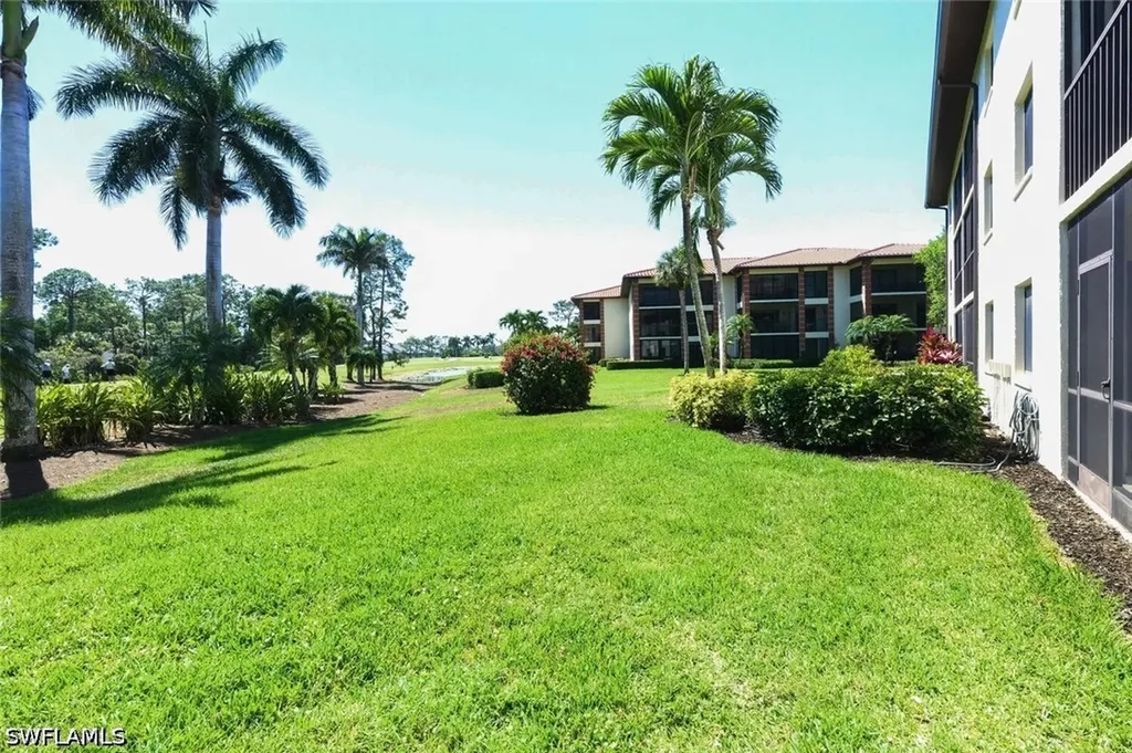 7260 Coventry Court Naples FL 34104