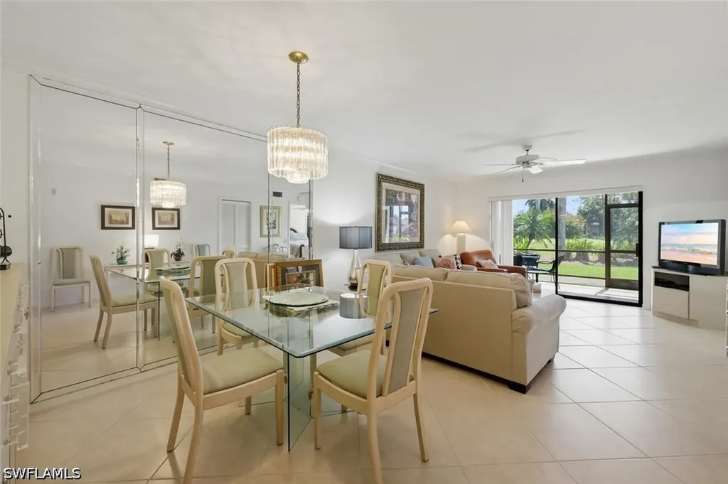 7260 Coventry Court Naples FL 34104