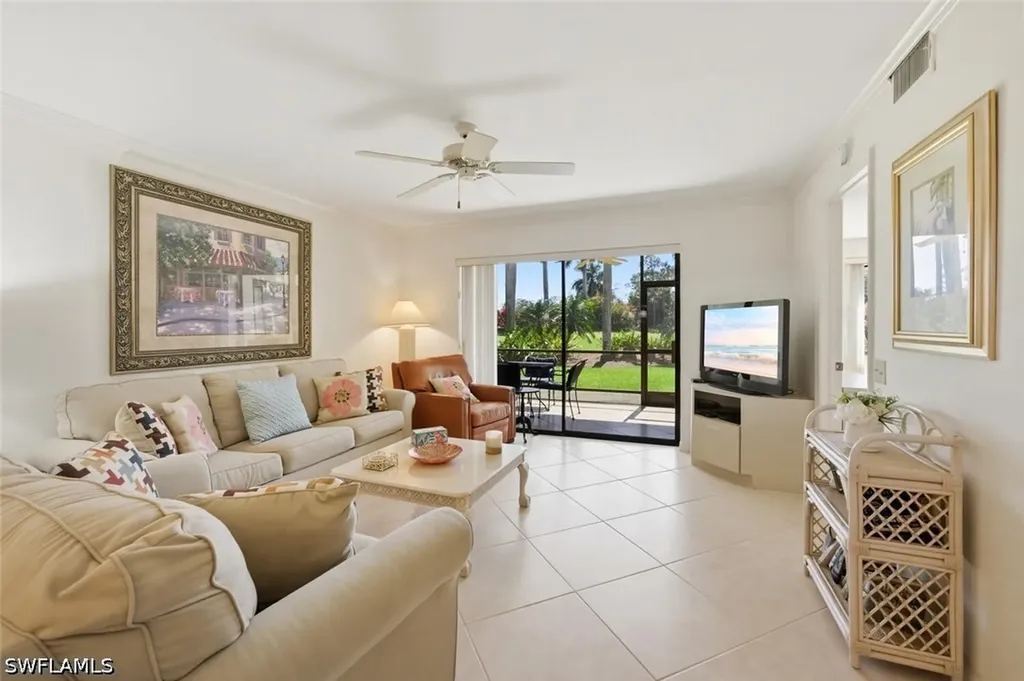 7260 Coventry Court Naples FL 34104