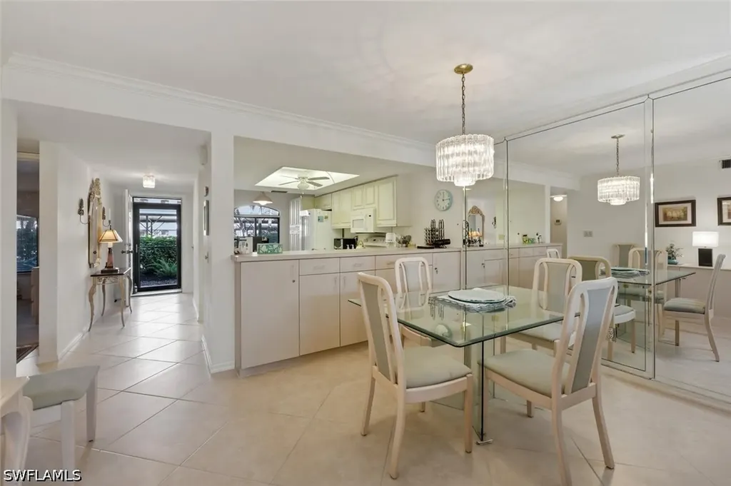 7260 Coventry Court Naples FL 34104