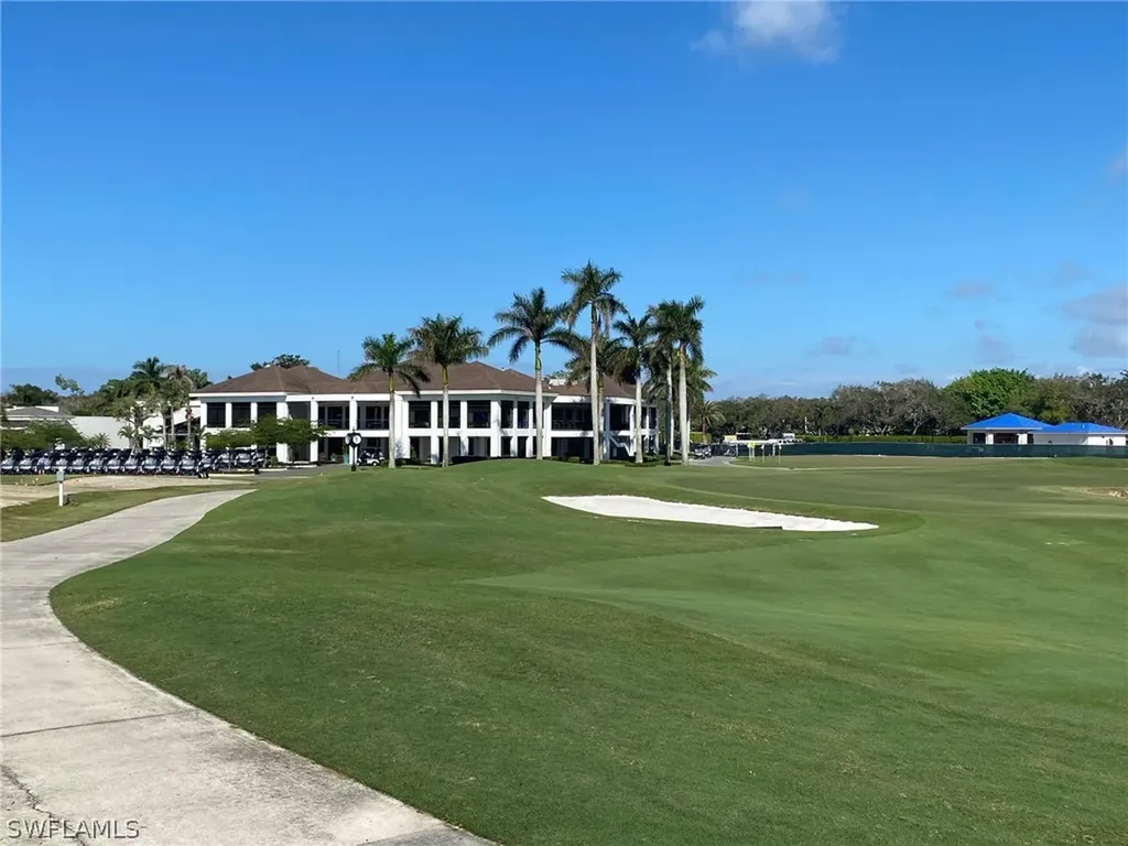 183 Edgemere Way S Naples FL 34105