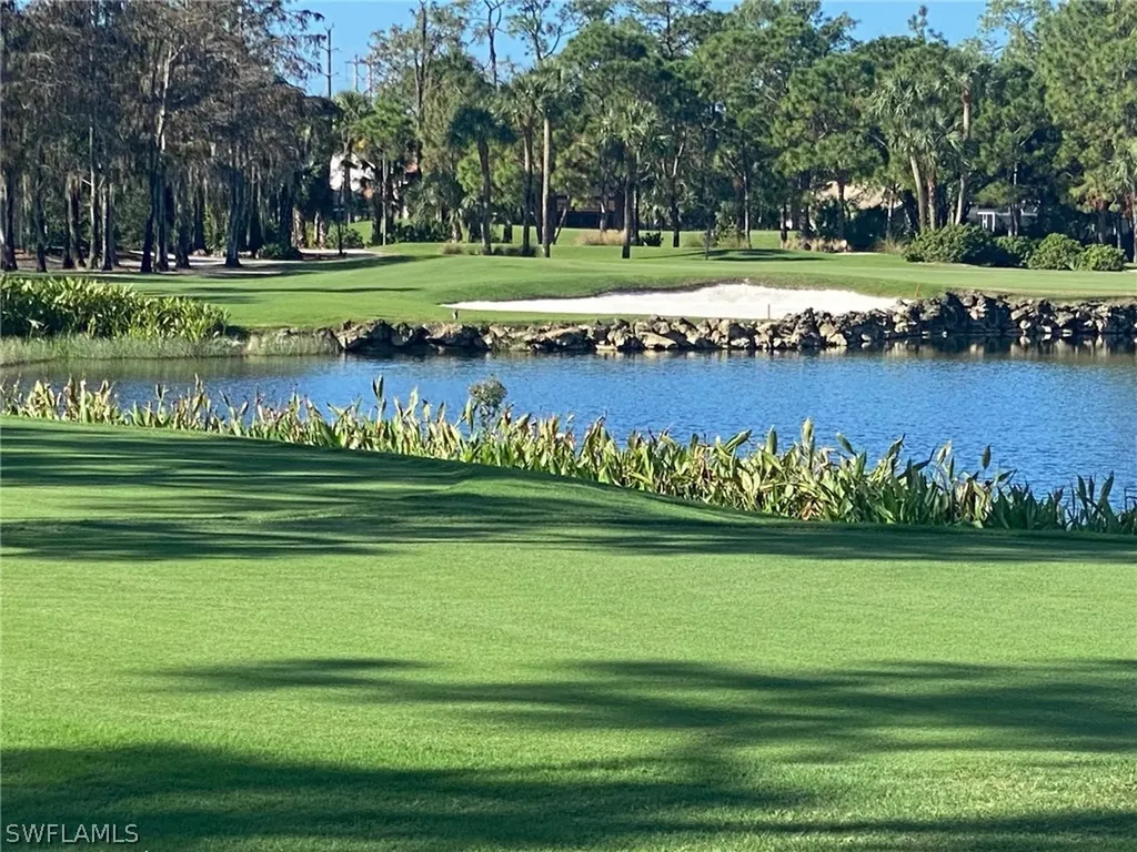183 Edgemere Way S Naples FL 34105