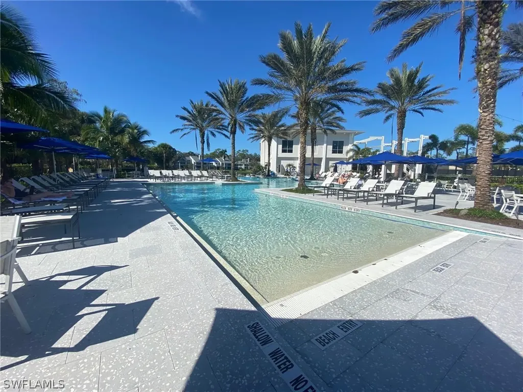 183 Edgemere Way S Naples FL 34105