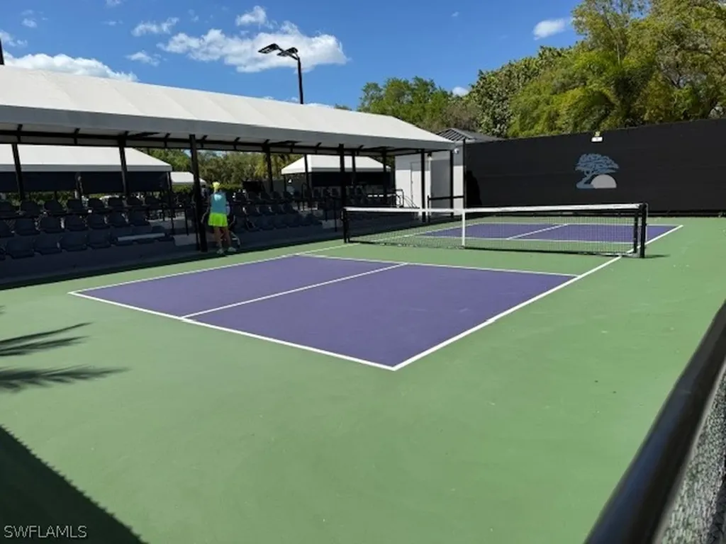 183 Edgemere Way S Naples FL 34105