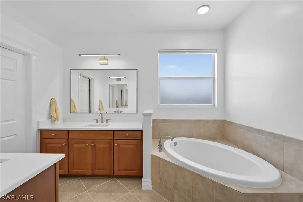 12532 Stone Tower Loop Fort Myers FL 33913