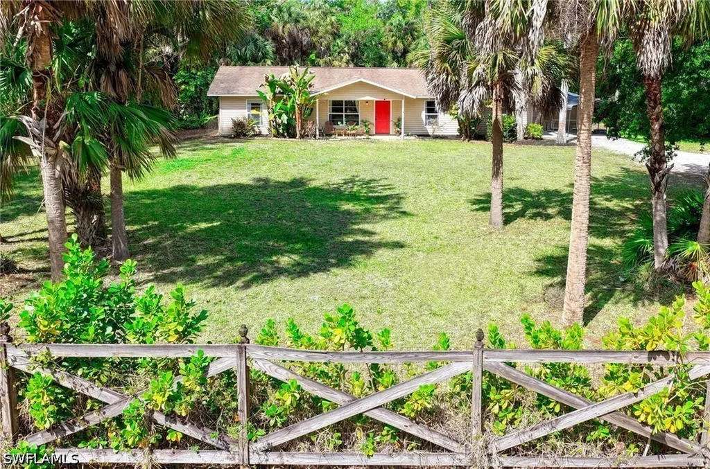 311 2nd Street SE Naples FL 34117