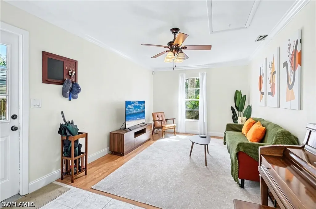 311 2nd Street SE Naples FL 34117