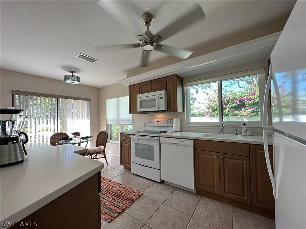 829 Reef Point Circle Naples FL 34108