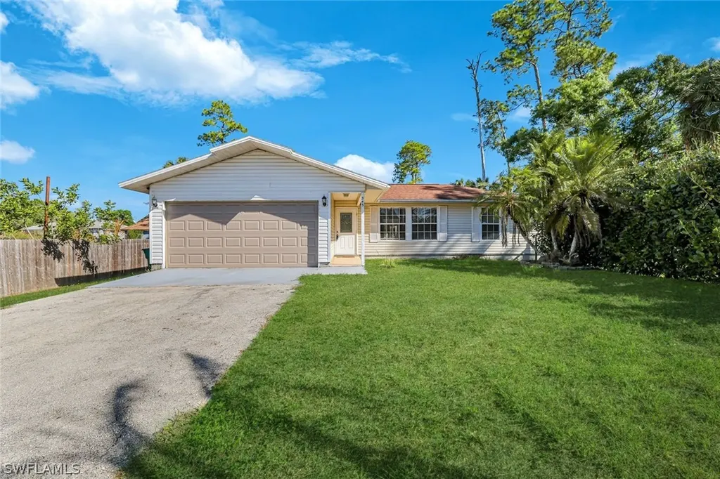 343 Golden Gate Boulevard E Naples FL 34120