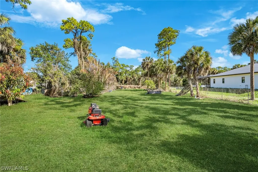 343 Golden Gate Boulevard E Naples FL 34120