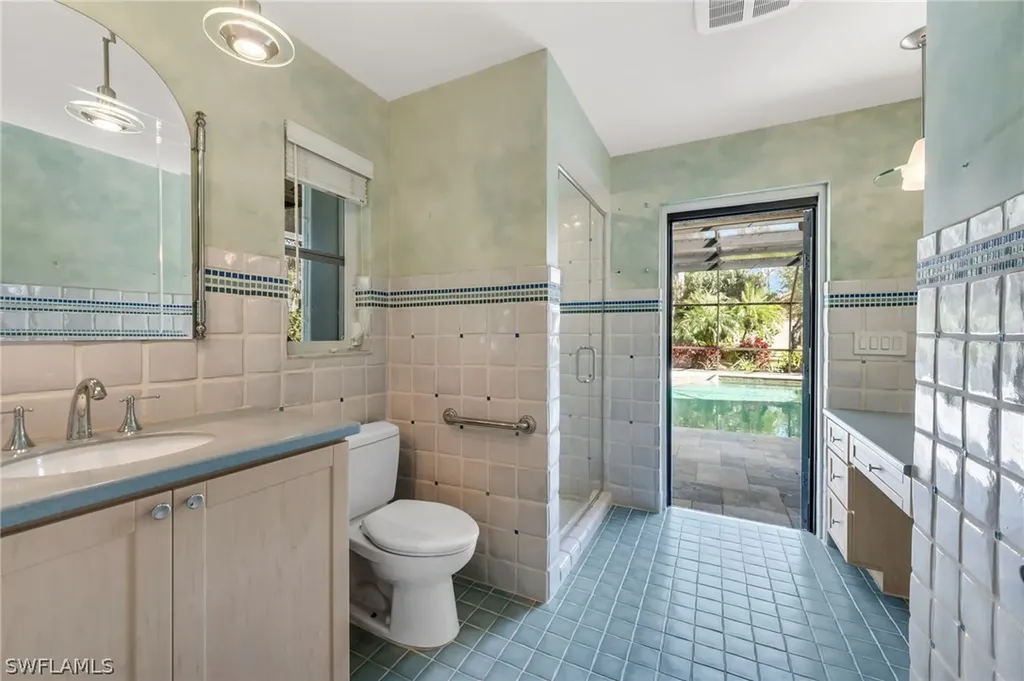 13024 Valewood Drive Naples FL 34119