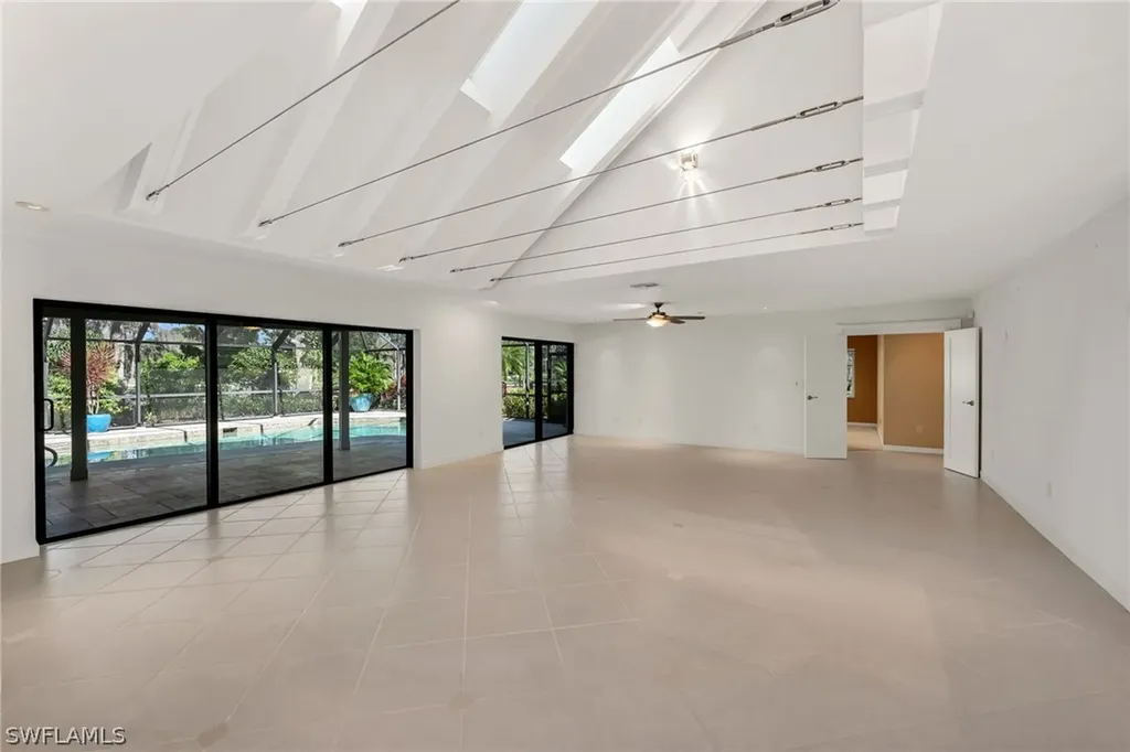 13024 Valewood Drive Naples FL 34119