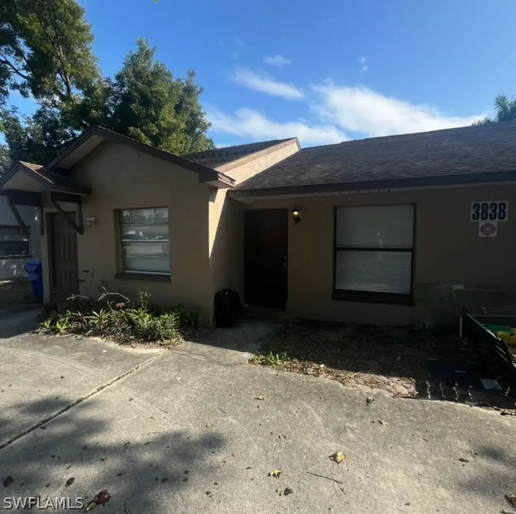 3838 Madison Avenue Fort Myers FL 33916