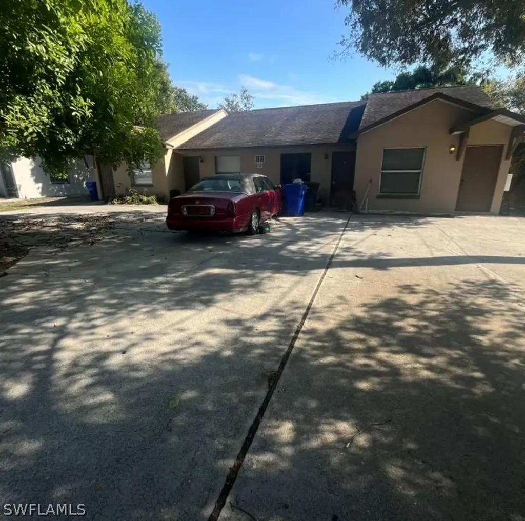 3838 Madison Avenue Fort Myers FL 33916