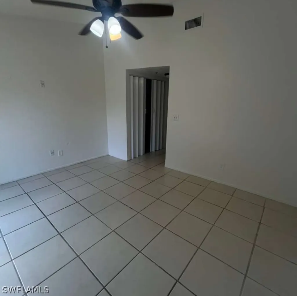 3838 Madison Avenue Fort Myers FL 33916