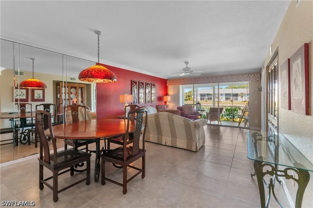 515 Gabriel Circle Naples FL 34104