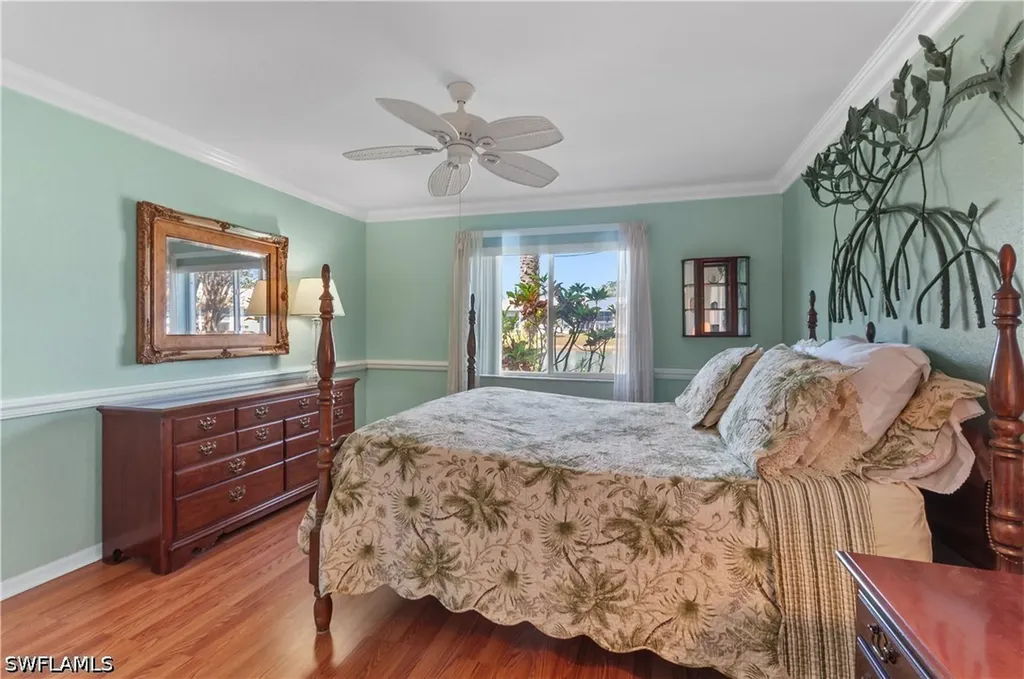 515 Gabriel Circle Naples FL 34104