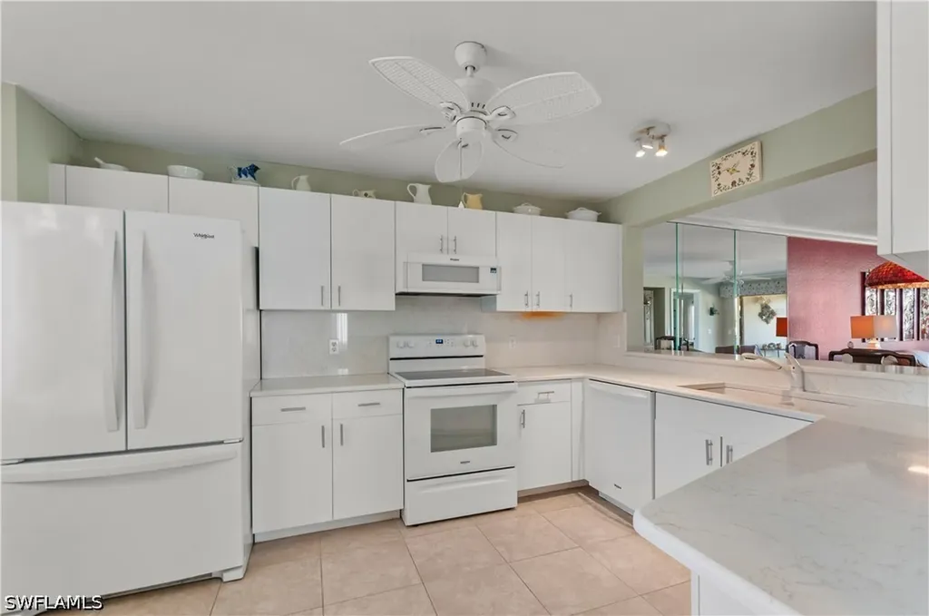 515 Gabriel Circle Naples FL 34104