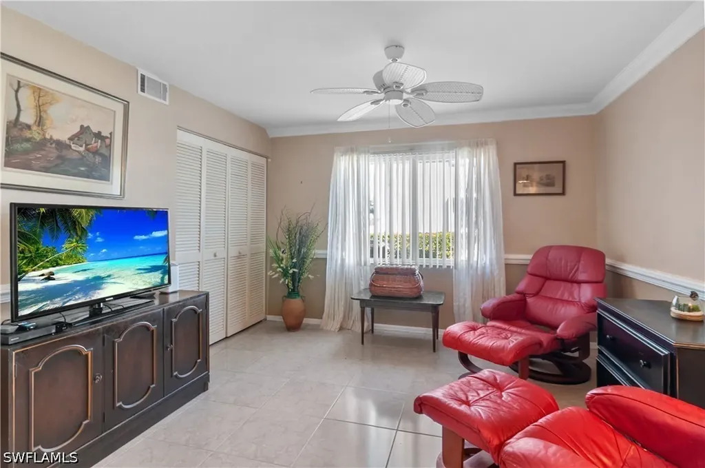 515 Gabriel Circle Naples FL 34104