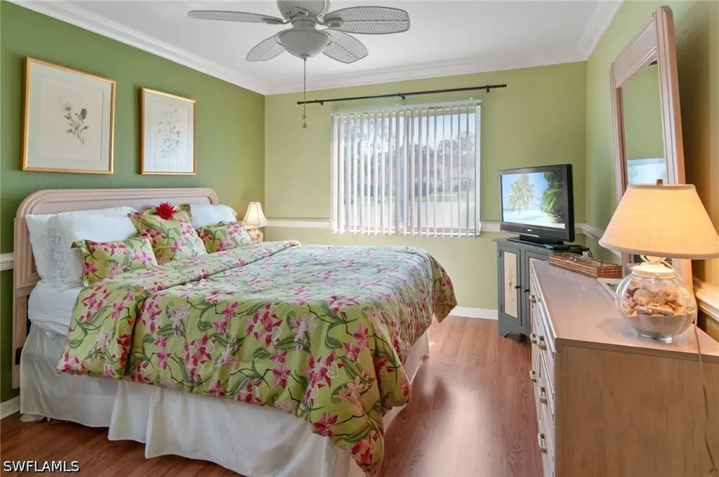515 Gabriel Circle Naples FL 34104