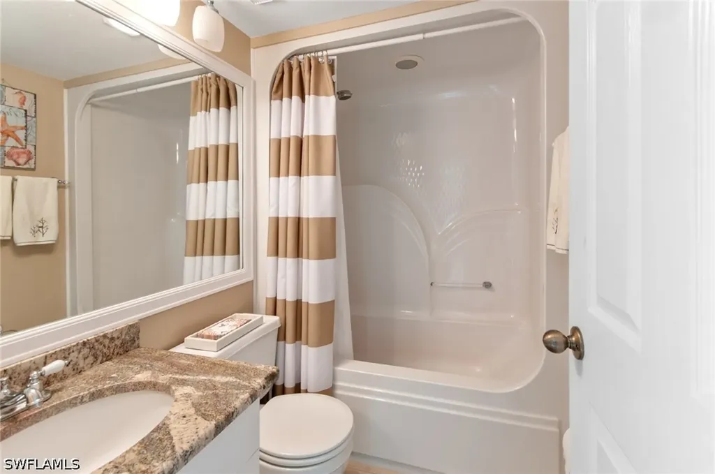515 Gabriel Circle Naples FL 34104