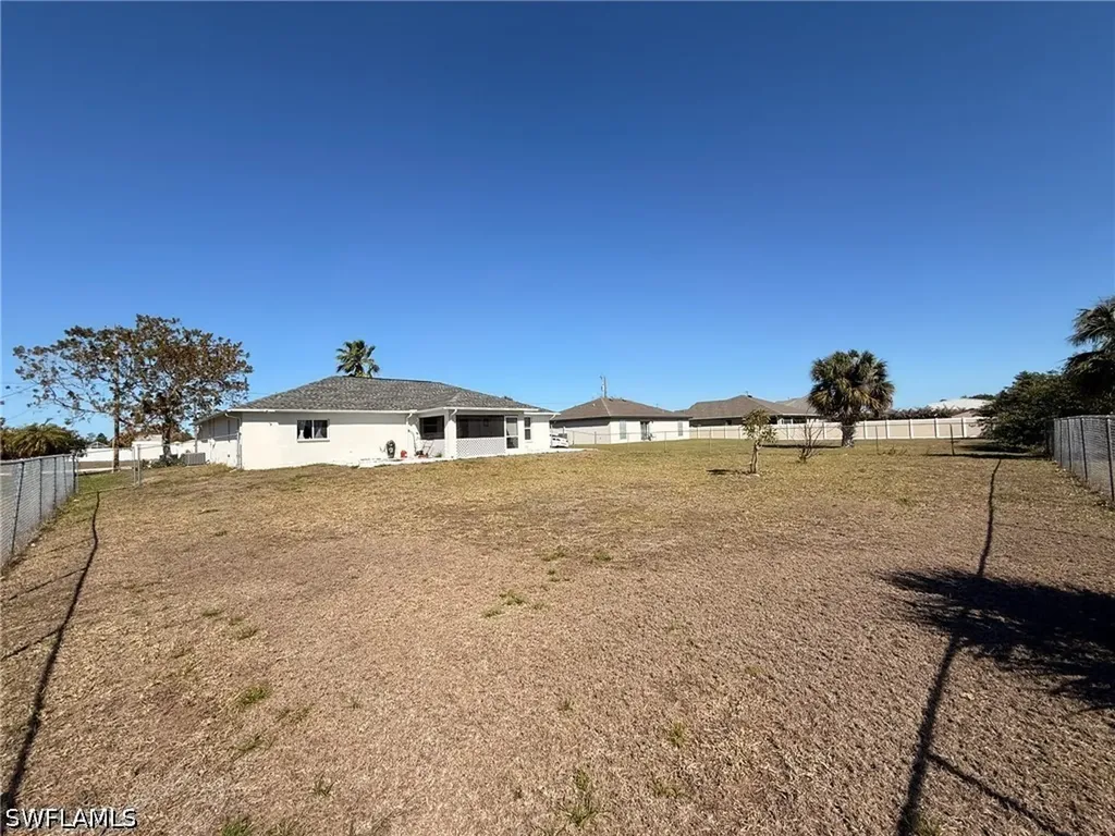 843 Nyasa Avenue Fort Myers FL 33913