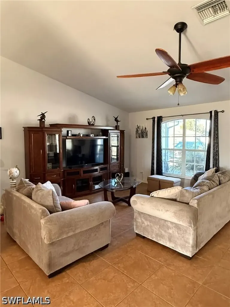 843 Nyasa Avenue Fort Myers FL 33913