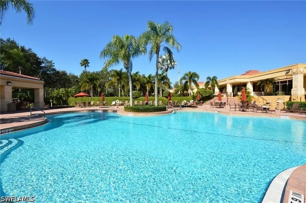 580 El Camino Real Naples FL 34119