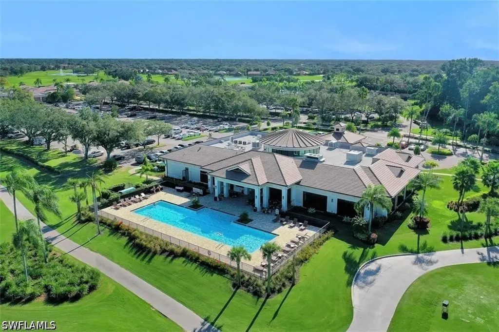 580 El Camino Real Naples FL 34119