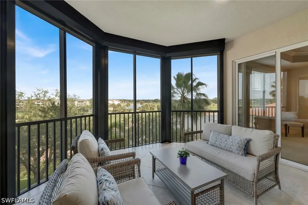 580 El Camino Real Naples FL 34119
