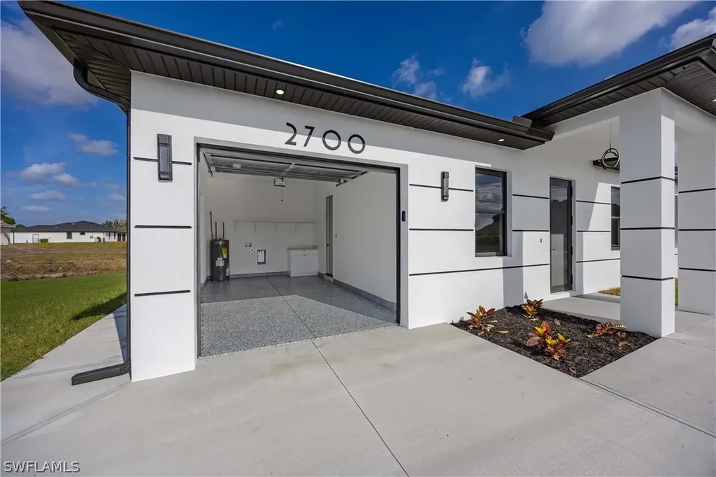2700 49th Street SW Lehigh Acres FL 33976