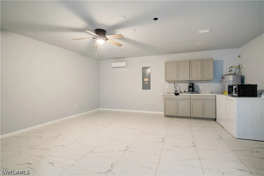 2017 NE 39th Terrace Cape Coral FL 33909