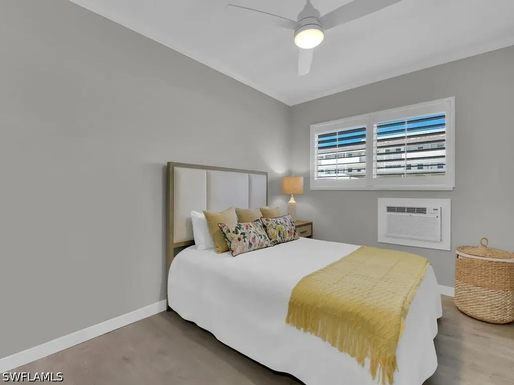 473 12th Avenue S Naples FL 34102