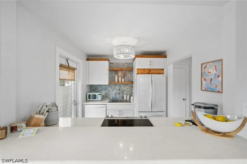 1550 Gulf Shore Boulevard N Naples FL 34102